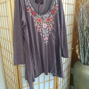 Womens Embroidered Tunic